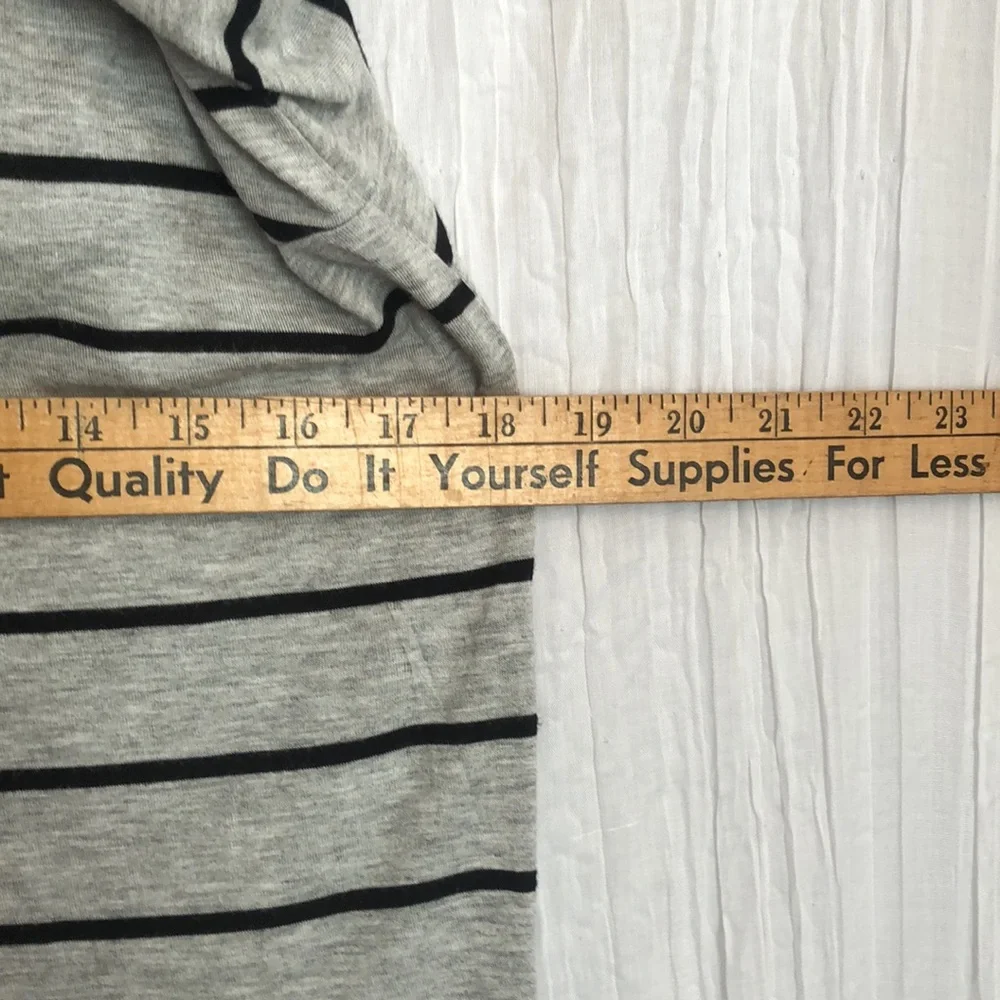 AMERICAN EAGLE black sz 10 high rise jeggings & BOBEAU sz S gray blk striped top